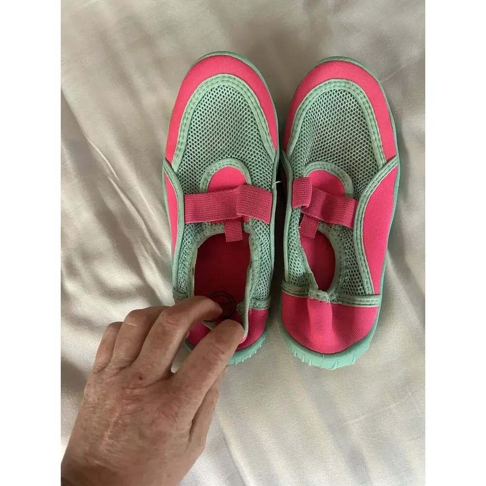 Wonder Nation Pink Teal Water Shoes size 13/1